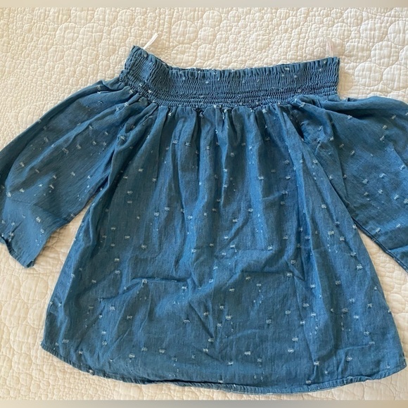 A’gace 3/4 sleeves off shoulder blouse size small in blue pre-ow 100% cotton - Picture 2 of 7